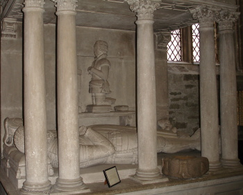 Fitz monument in Tavistock parish church